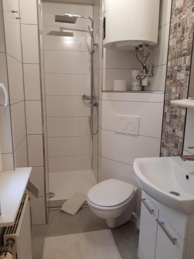 Ferienwohnung 2 bei Familie Saupe Schaprode Exterior foto