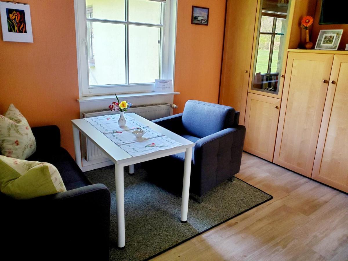 Ferienwohnung 2 bei Familie Saupe Schaprode Exterior foto