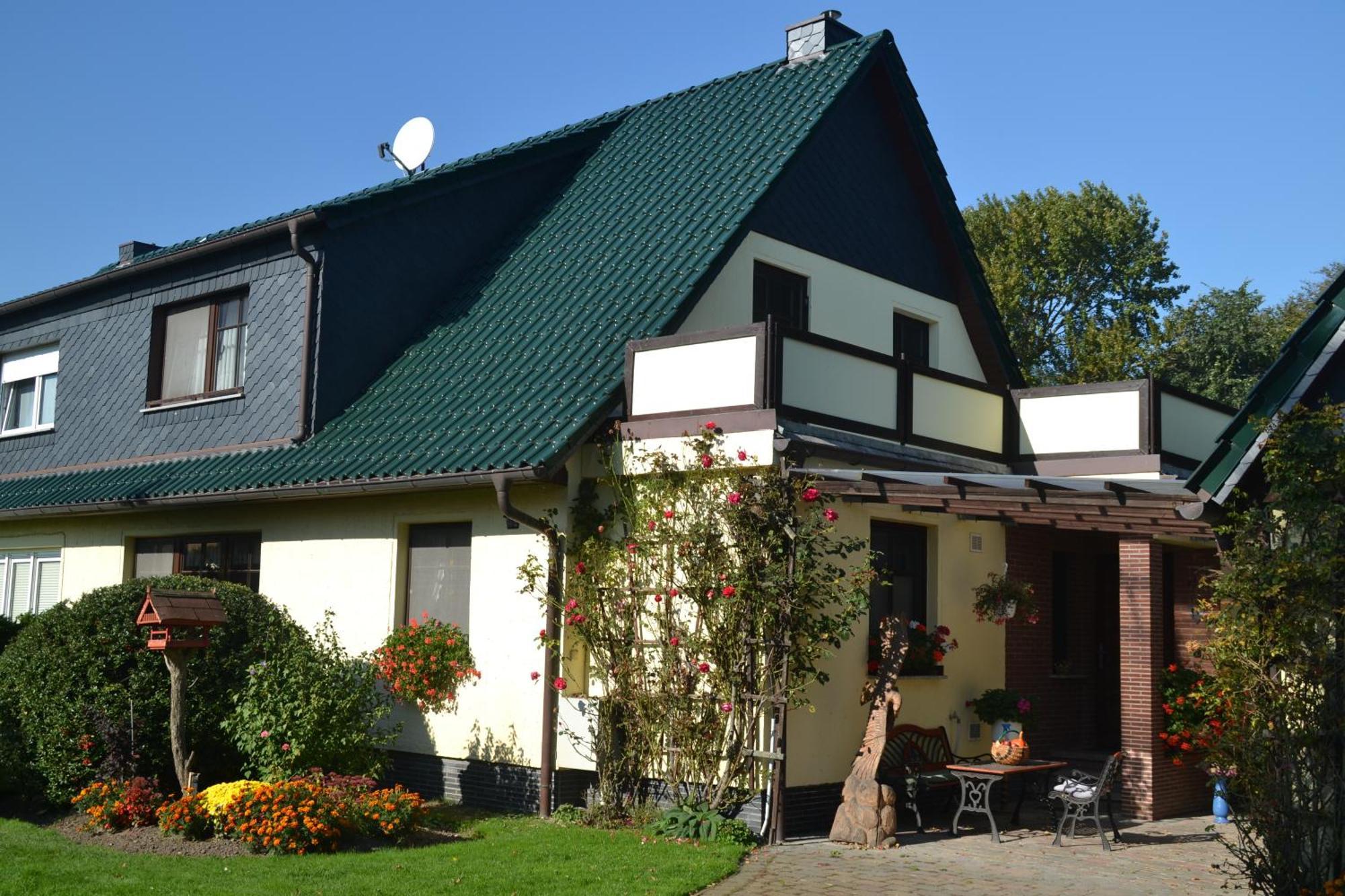 Ferienwohnung 2 bei Familie Saupe Schaprode Exterior foto